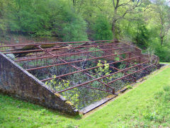The main filter house, Nant-y-draenog reservoir, Cwmfelinfach, May 2009
